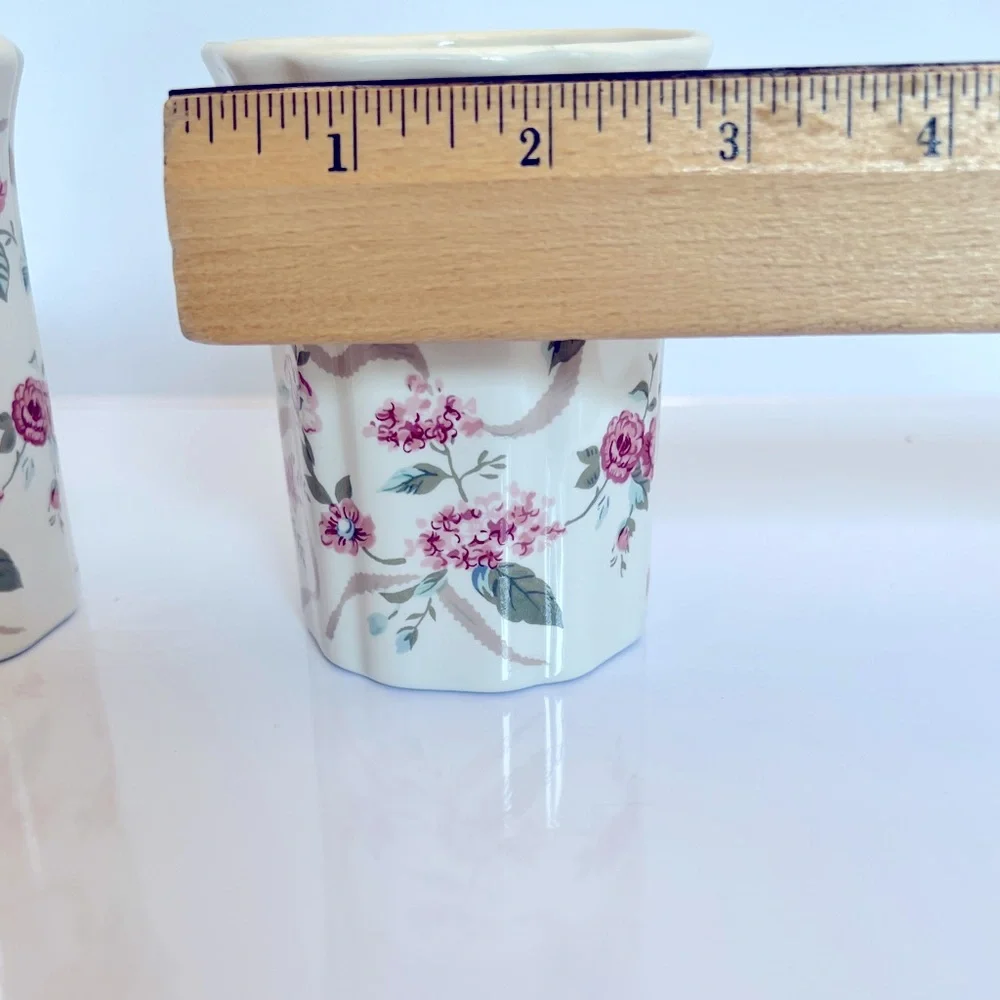 Vintage Ceramic Toothbrush Holder and Cup in Shades of Pinks/Blue/Greens and Tan
